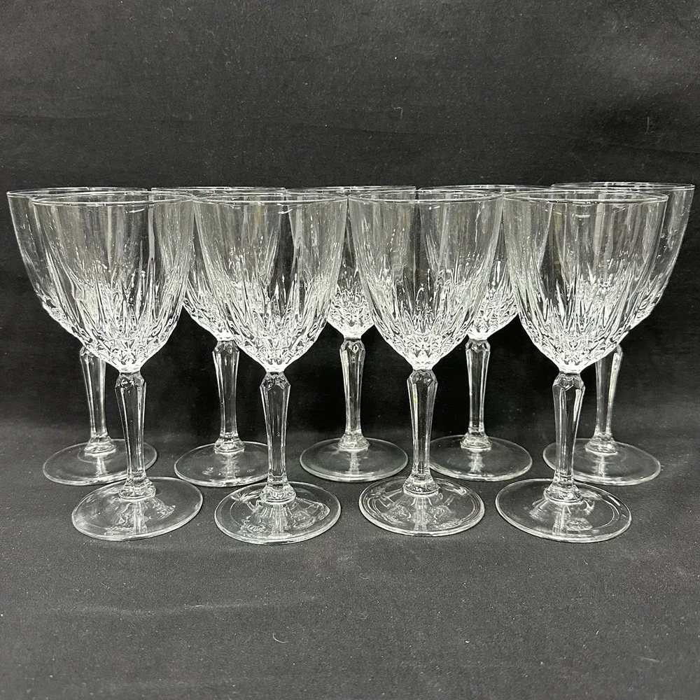 Luminarc 'Diamant' Crystal Wine‎ Glass, Vintage, Set of 9